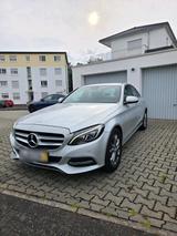 Mercedes-Benz C 180 Limousine Euro6 - Mercedes-Benz C 180 mit Benzin-Antrieb: Limousine, Automatik, 1.6