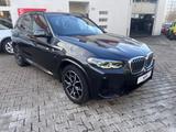 BMW X3 xDrive20i M Sport Navi 360° SHZ DAB - BMW X3 mit Benzin-Antrieb: Geländewagen, Automatik