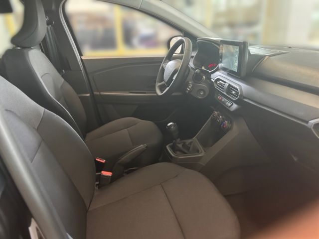 Fahrzeugabbildung Dacia Sandero Essential TCe 90 Klimaanlage LED Fahrerp
