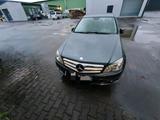Mercedes-Benz Mercedes C200 W204 TÜV 01.2027 Navi TOP - Mercedes-Benz C-Klasse W202 mit Diesel-Antrieb