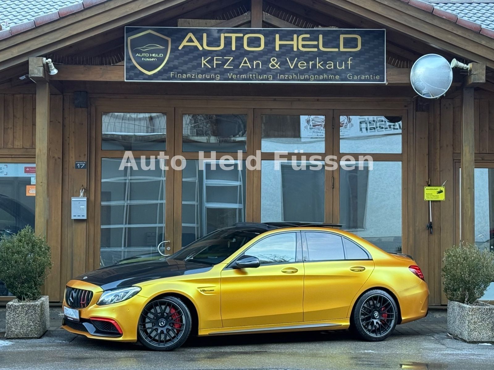 MERCEDES-BENZ C63 S AMG Night Performance-Sitze Kam Pano Navi