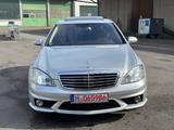 Mercedes-Benz S 63 AMG ACC/KAMERA/H&K/VOLLE HÜTTE - gebrauchte Mercedes-Benz S 63 AMG aus dem Jahr 2009