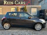 Suzuki Swift Club 1.2/SCHIEBEDACH/KEYLESS/MFL/SHZ/TEMPO - Suzuki Swift Gebrauchtwagen in Berlin