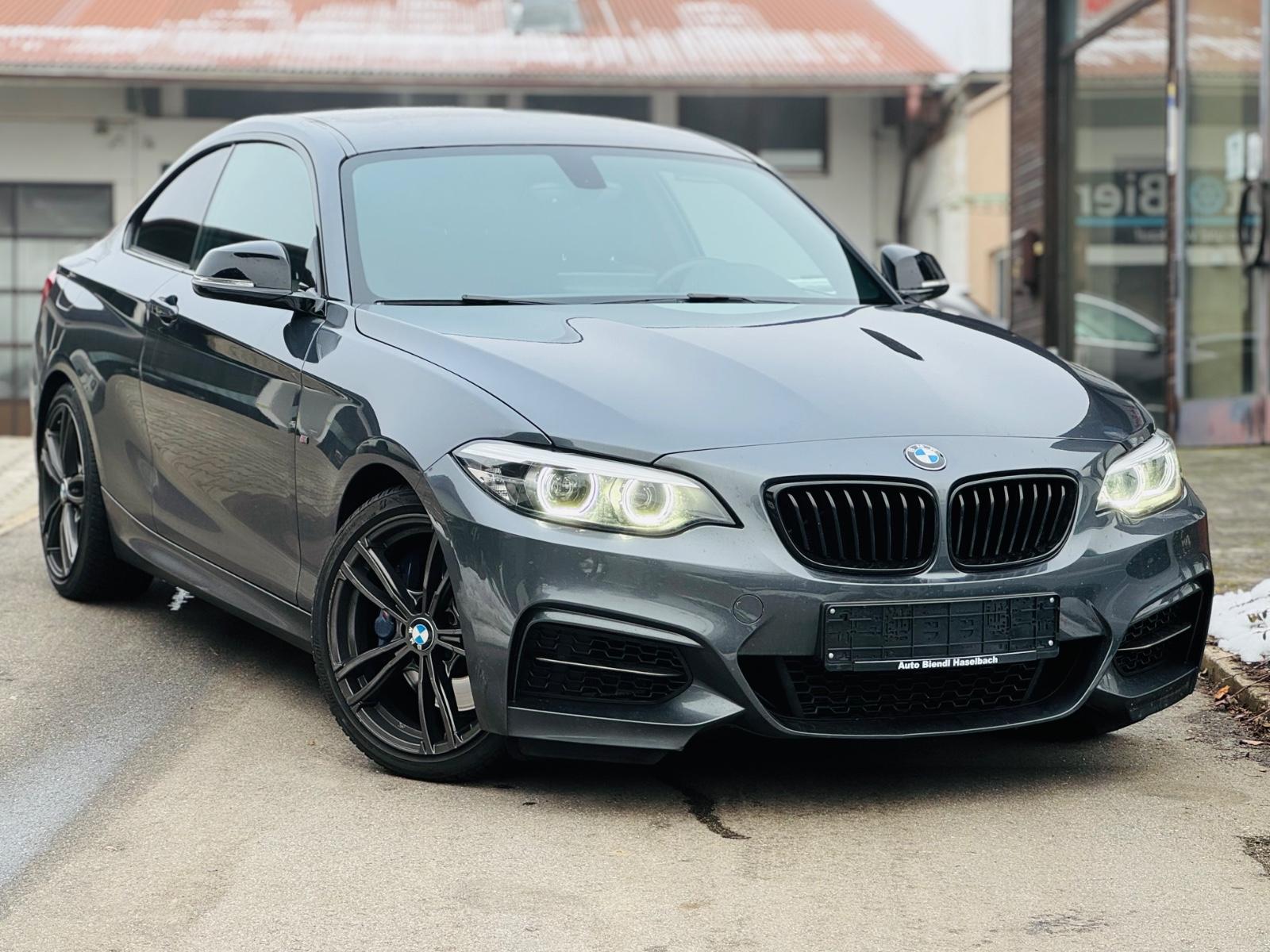 BMW M240i BMW F22 deutsches Fahrzeug
