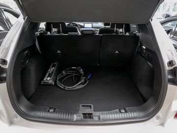 Ford Kuga 2.5 Plug-In Hybrid ST-Line X Stauassistent