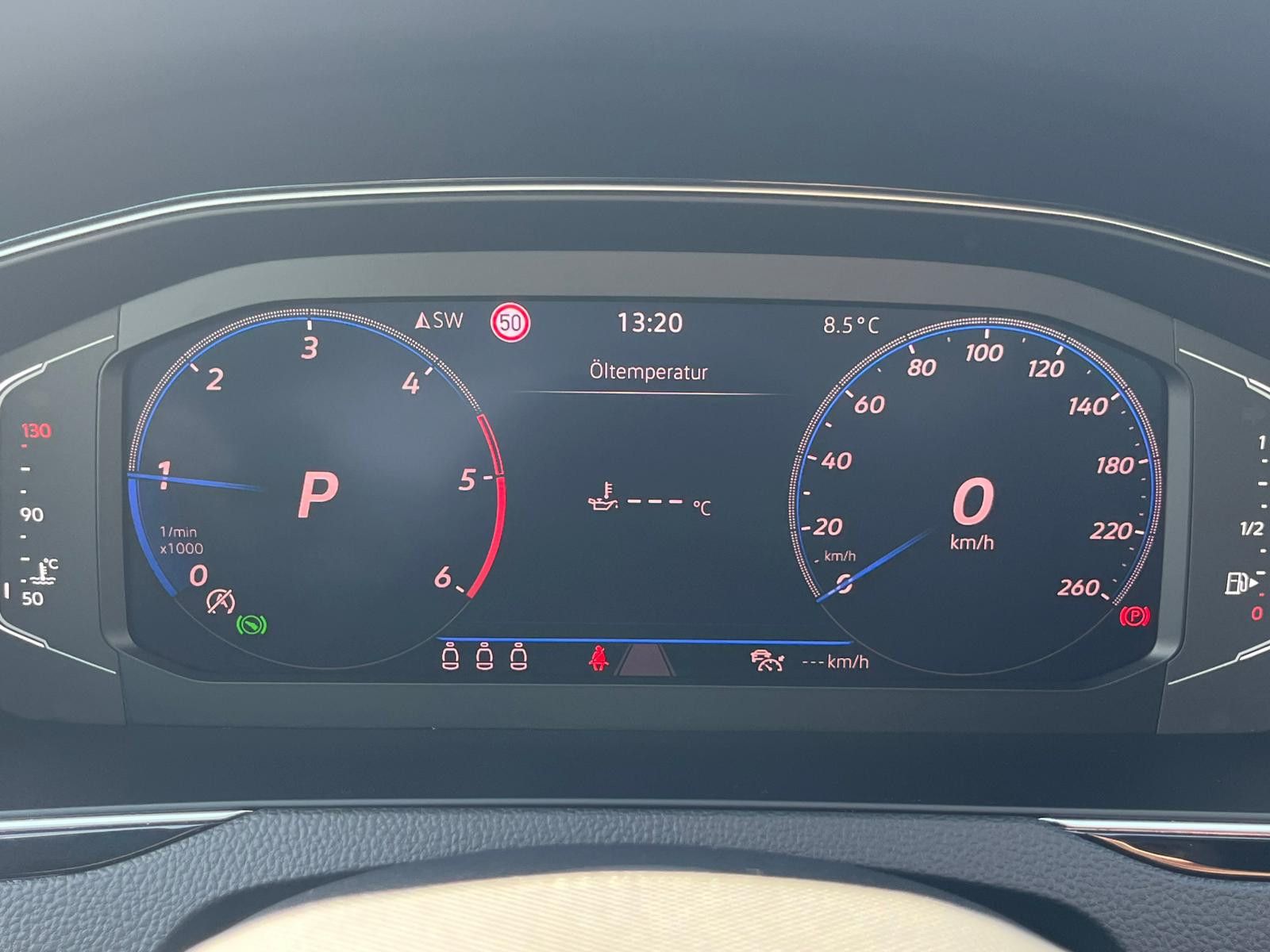 Fahrzeugabbildung Volkswagen Passat 2.0 TDI DSG Elegance MATRIX*AHK*ALCANTARA