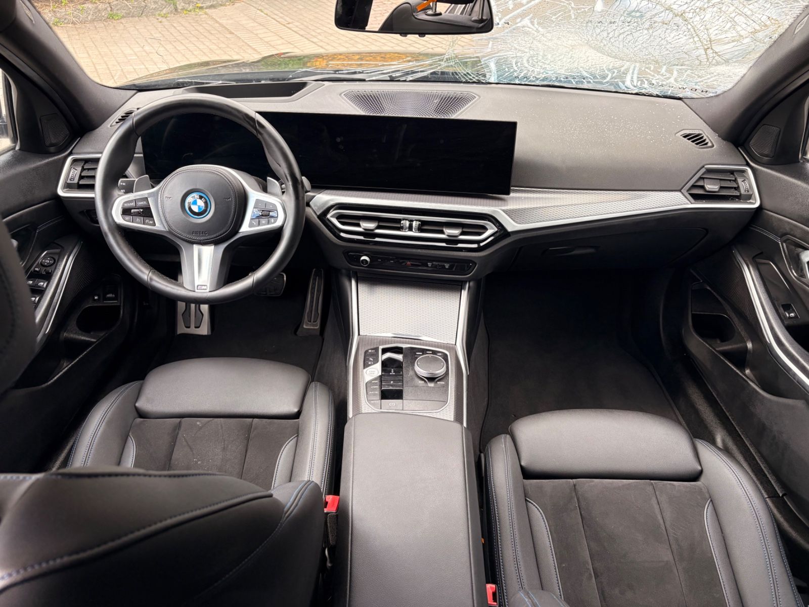 BMW 320 e M Sport Pro Touring AllBlack Facelift 1Hd foto 13