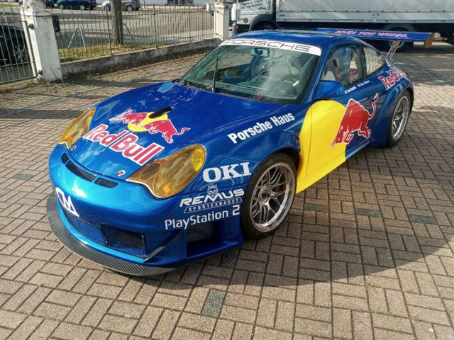 Porsche 996 RSR FIA NGT Red Bull Rennfahrzeug