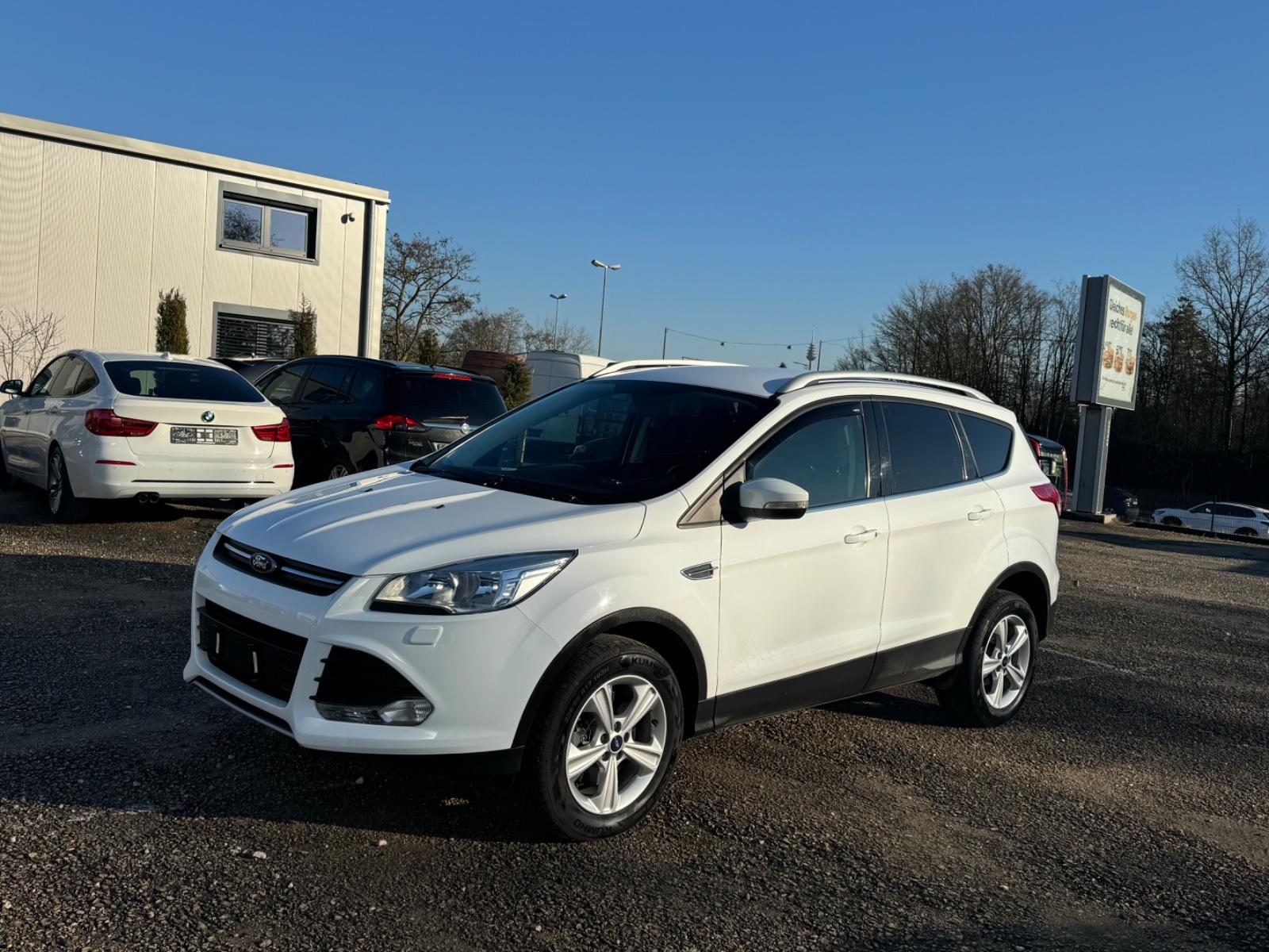 Ford Kuga Trend 4x4 *Aut*Temp*