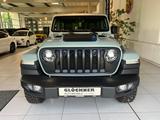 Jeep Wrangler 4xe Rubicon - Jeep Wrangler Rubicon mit Hybrid-Antrieb (Benzin/Elektro)