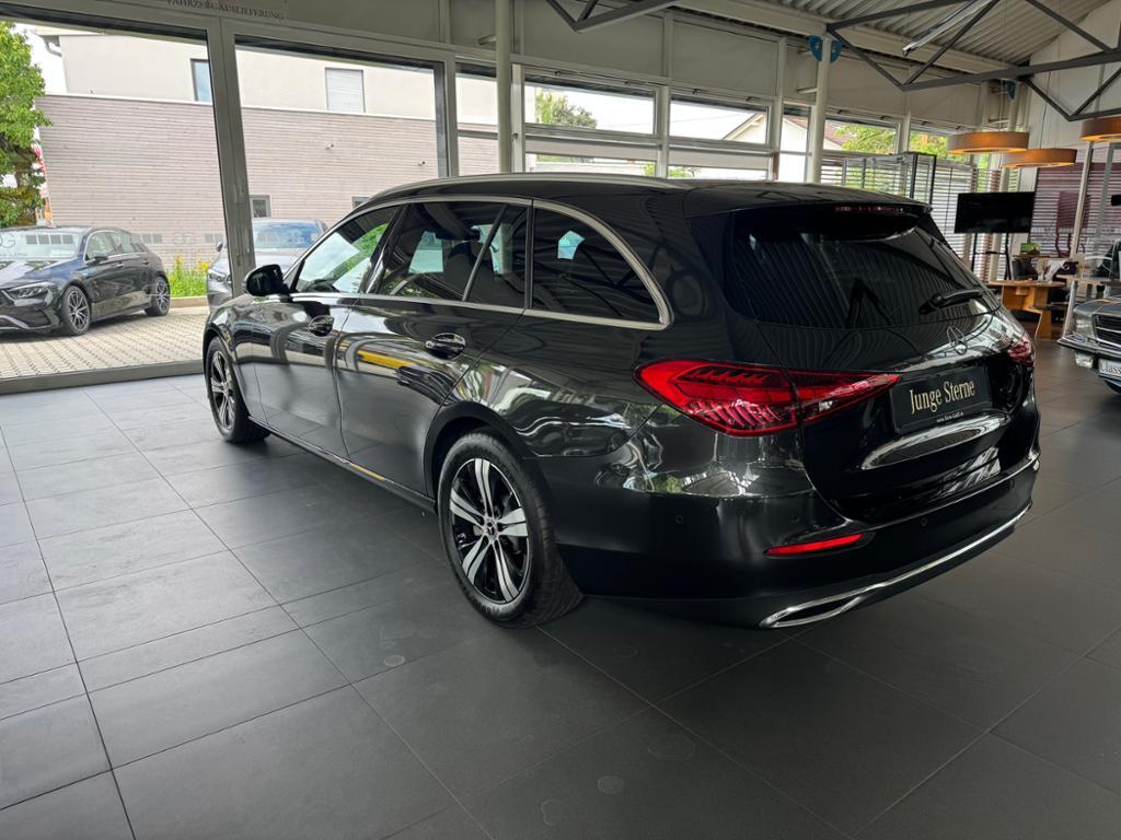 Mercedes-Benz C 180 T Avantgarde FahrassPlus Distr 360 Lenkhzg