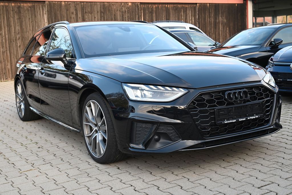 AUDI A4 2023