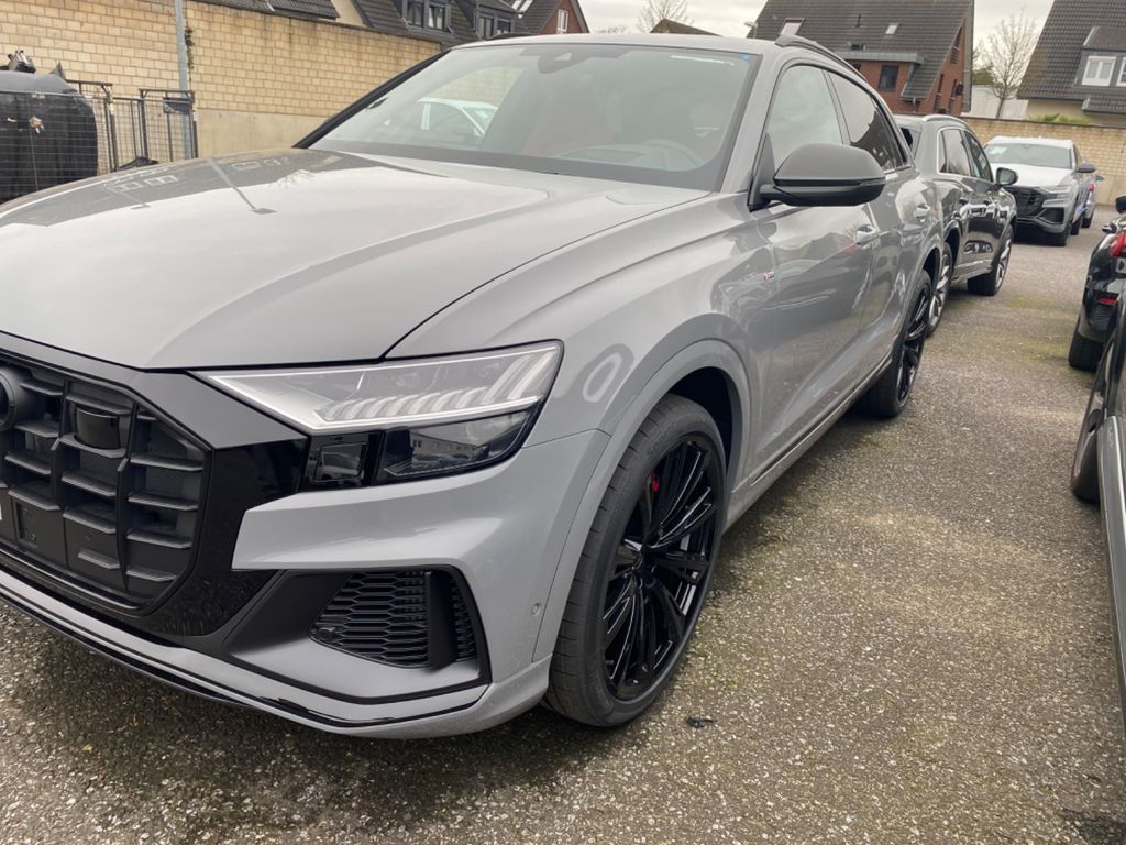 Audi Q8 60 TFSI e quattro, Nachtsicht, Exklusive VOLL