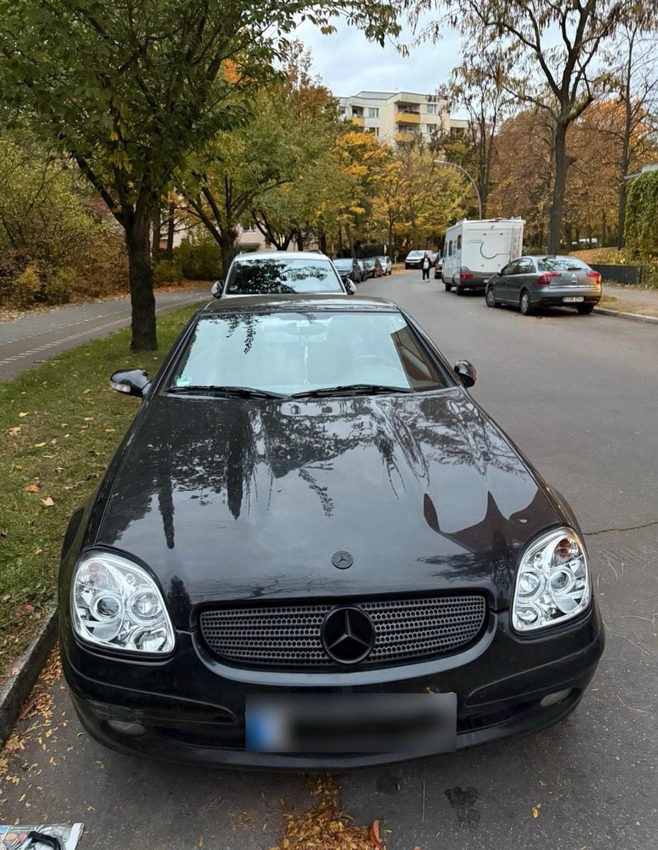 Mercedes-Benz SLK 200