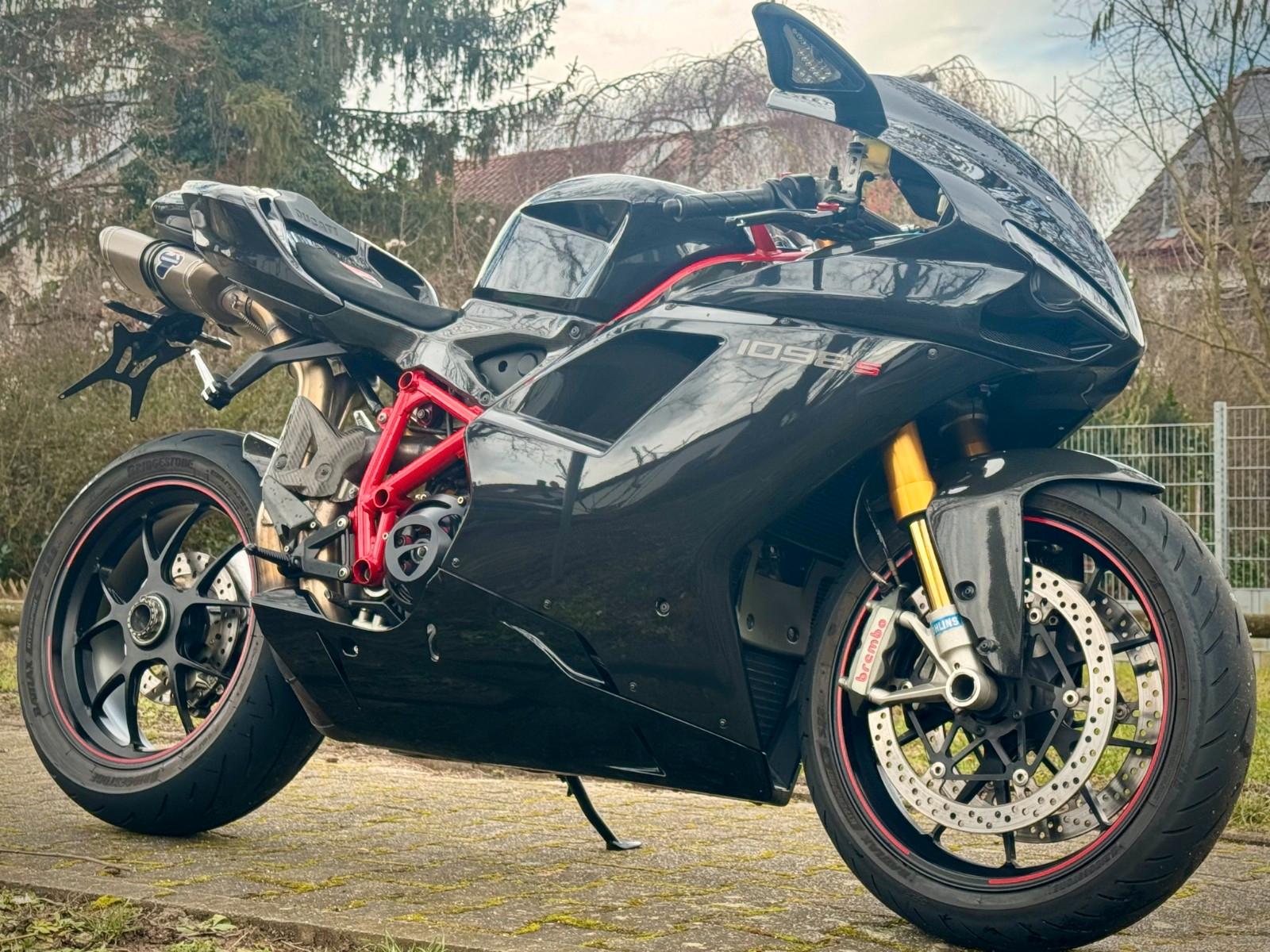Ducati 1098 S black
