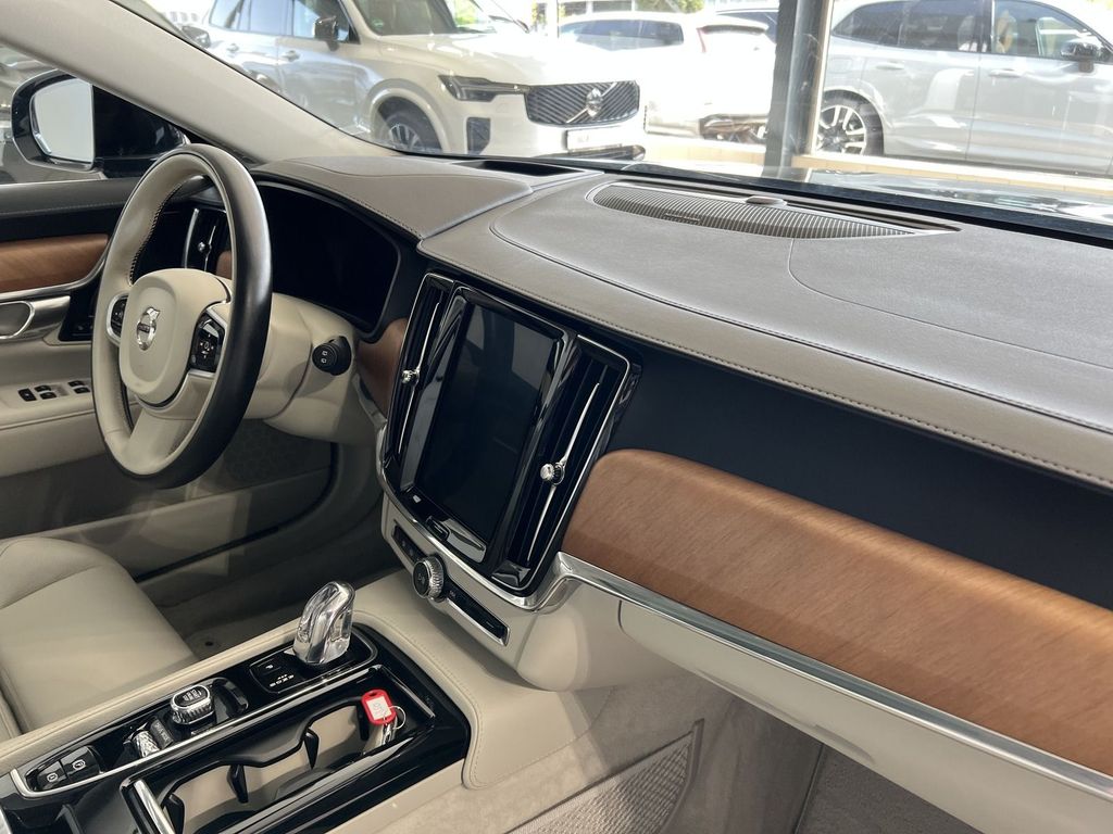 Volvo V90 T8 Inscription AWD HeadUp Pano WinterPro LED
