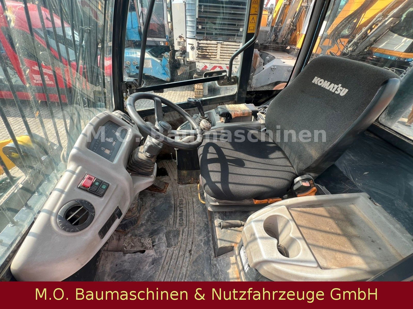 Fahrzeugabbildung Komatsu Komatsu WA100M-5/ Schnellwechsler/