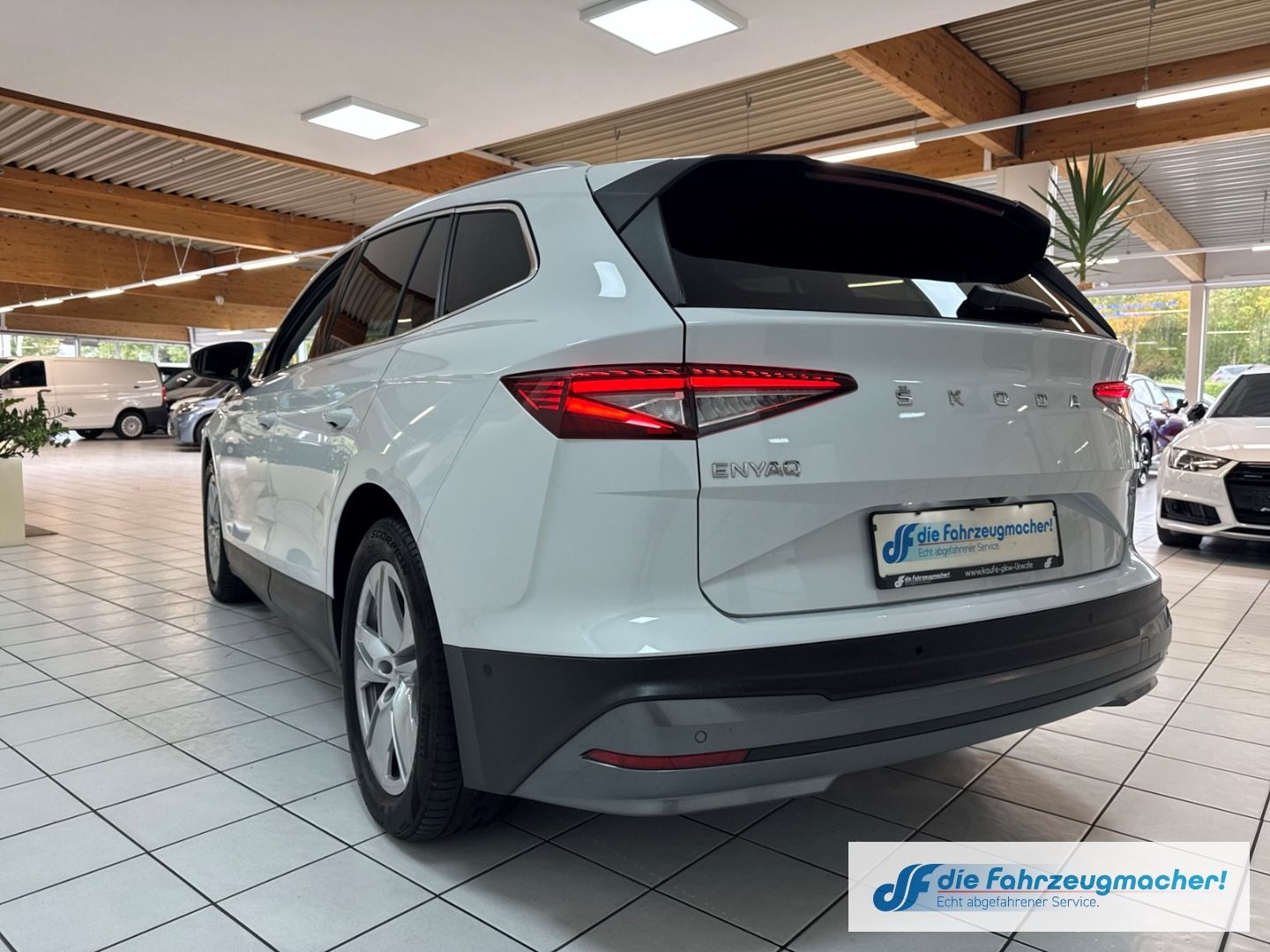 Fahrzeugabbildung SKODA Enyaq 80 Loft Navi Digitales Cockpit Memory Sitz