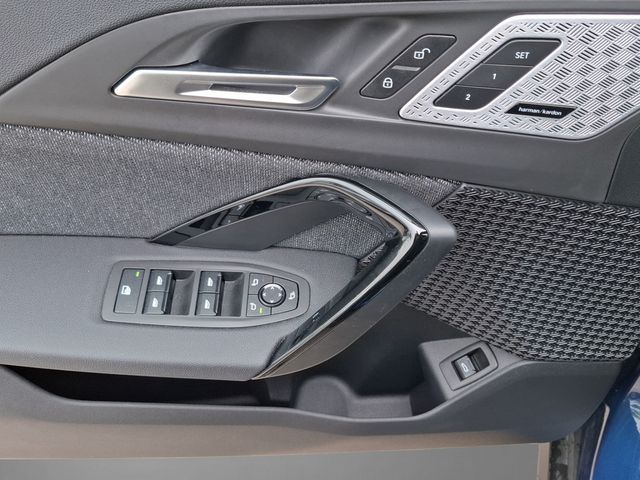 X1 20i sDrive Automatik AHK