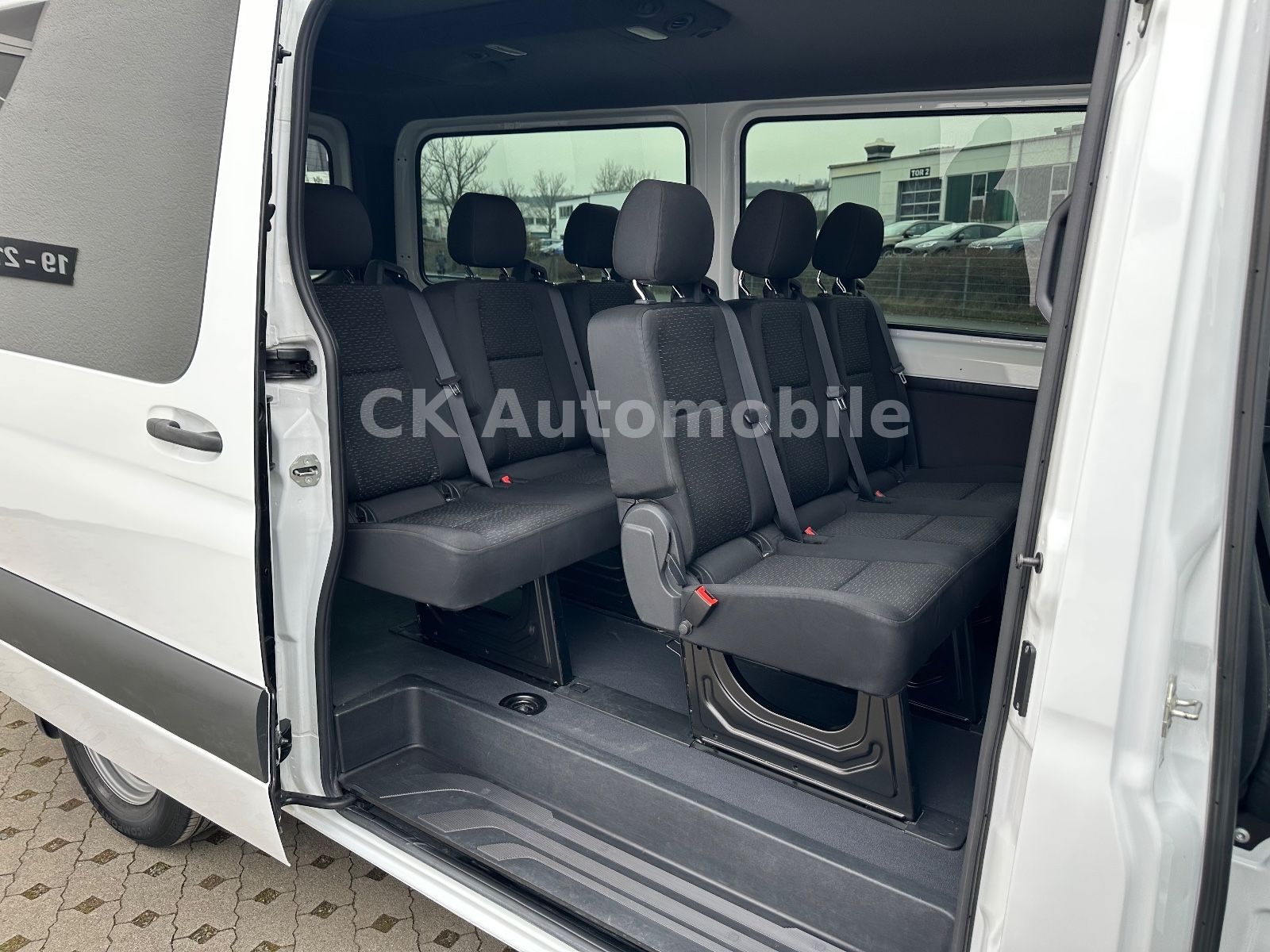 Fahrzeugabbildung Mercedes-Benz Sprinter III Tourer 316 CDI Autom/9 Sitze/Kamera