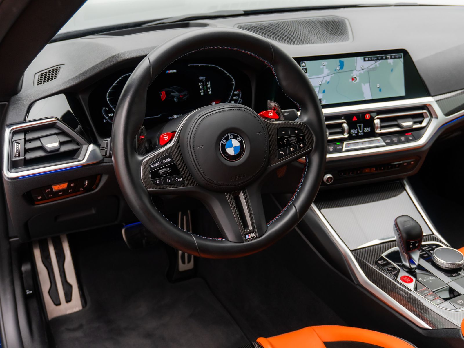 Fahrzeugabbildung BMW M4 Competition Kamera HUD DAB H/K Carbonsitze