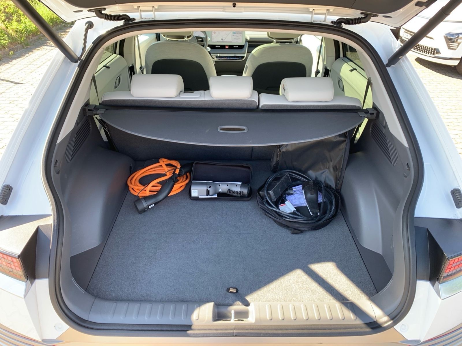 Fahrzeugabbildung Hyundai IONIQ 5 Uniq 72,6kWh Panorama Relax-Paket