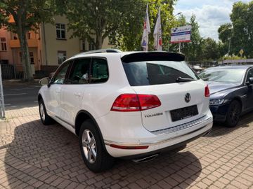 Volkswagen Touareg - 6