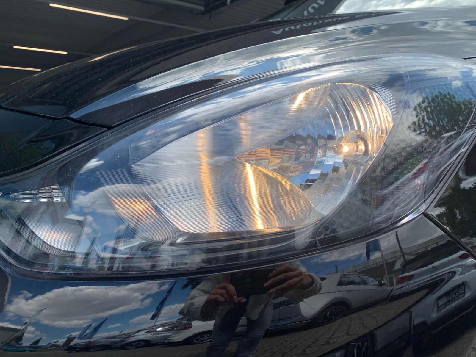 Fahrzeugabbildung Hyundai i10 1.0 Select Navi Kamera Allwetter