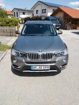 BMW X3 xDrive20d xLine AT xLine Garagenwagen - BMW X3: At