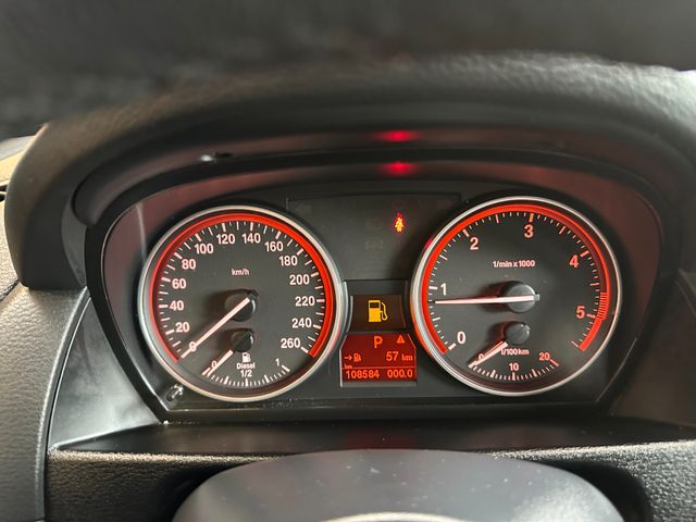 BMW X1 xDrive *KEYLESS*MEMORY*TEMPO*NAV*PDC(CAM)*