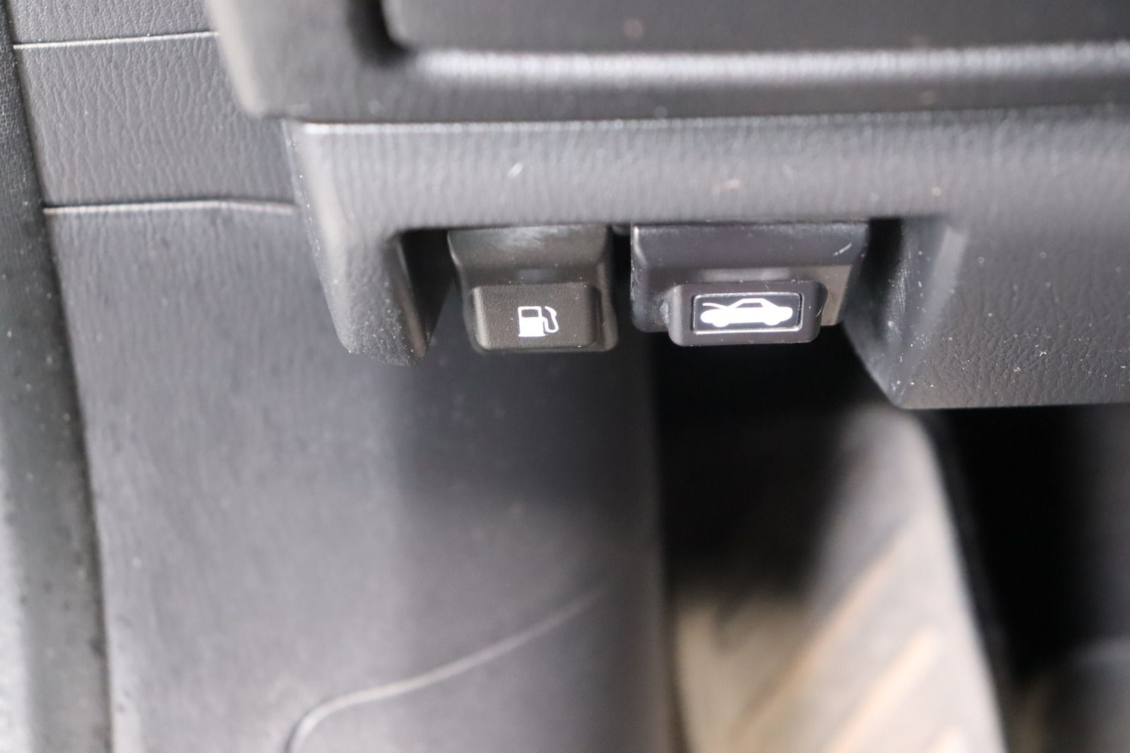 Fahrzeugabbildung Mazda 6 Kombi 1. Hand * Mwst. ausw. * HUD * Sitzhzg.