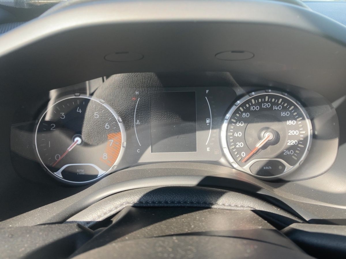 Jeep Renegade - Bild 13