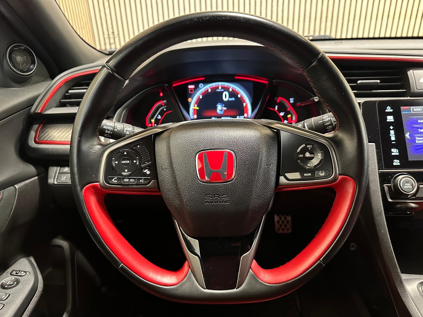 Honda Civic Type R 320 ch • 2.0 VTEC Turbo • 82 300 km • Boîte manuelle 6 • ACC • GPS • Caméra