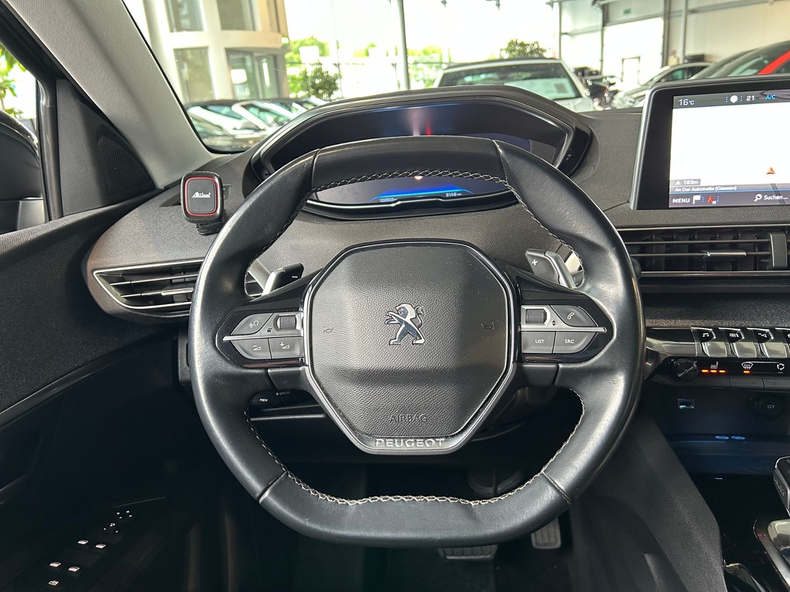 Fahrzeugabbildung Peugeot 3008 Allure KLIMA LED NAV SHZ ALU