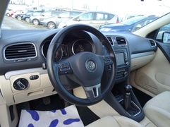 Fahrzeugabbildung Volkswagen Golf Highline Sportpaket Scheckheftgepflegt