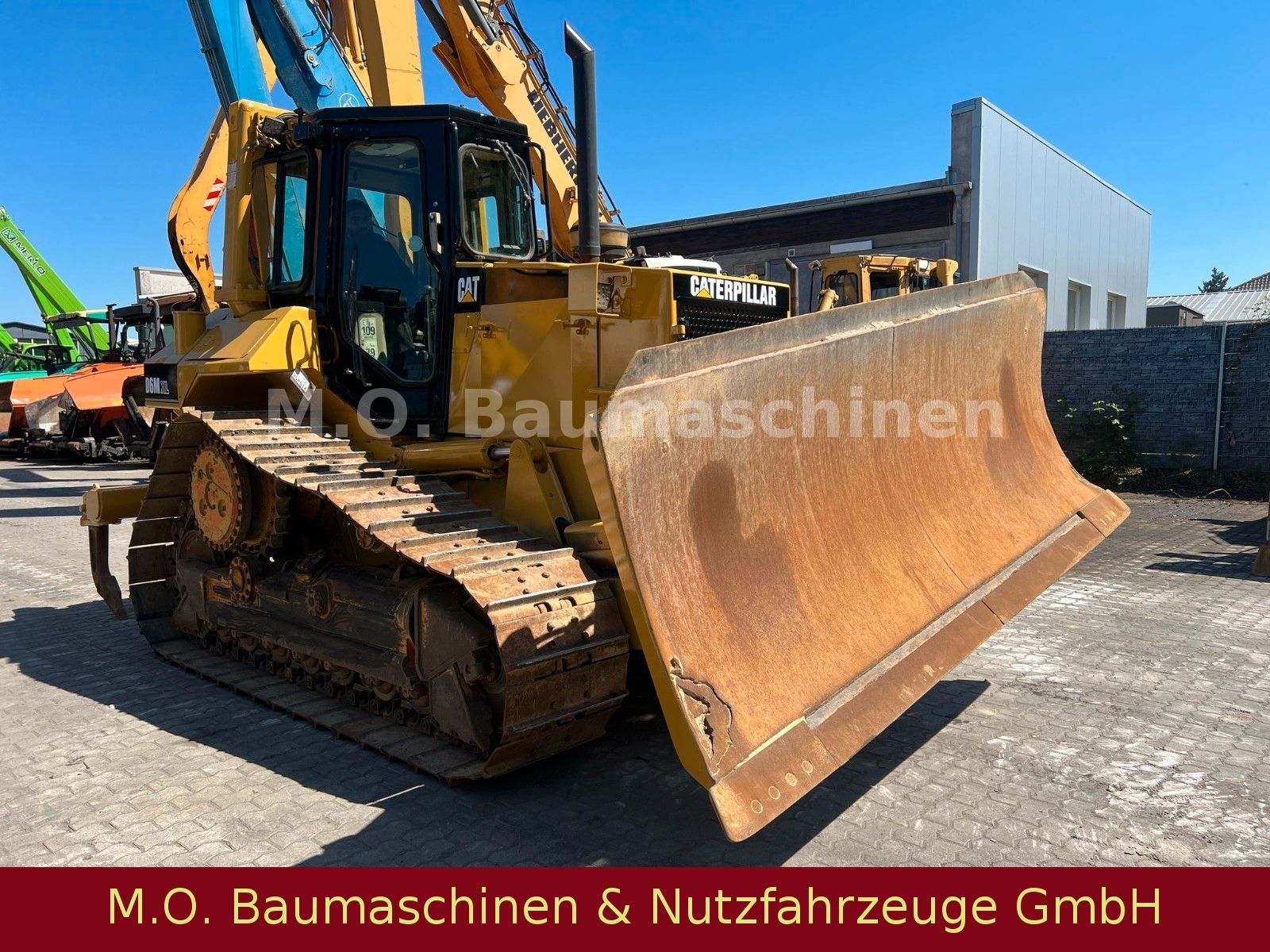 Fahrzeugabbildung CAT D 6 M  XL / Ripper /