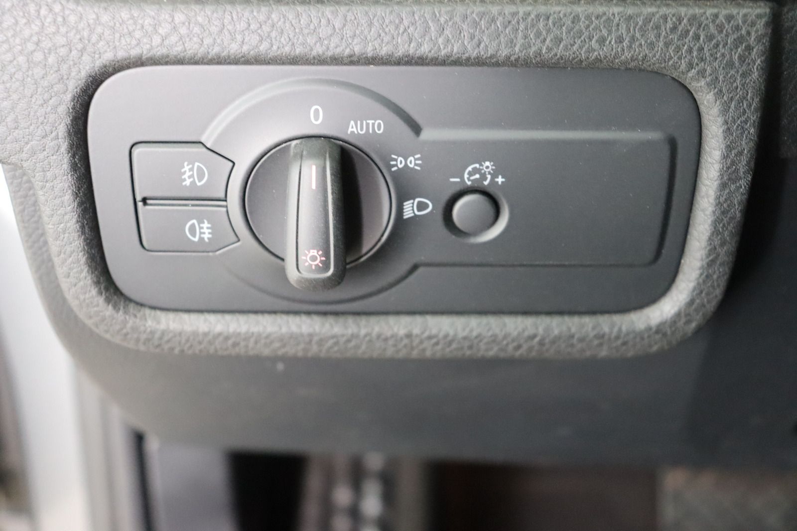 Fahrzeugabbildung Volkswagen Touareg 3.0 TDI V6 TDI BlueMotion * aus 1. Hd