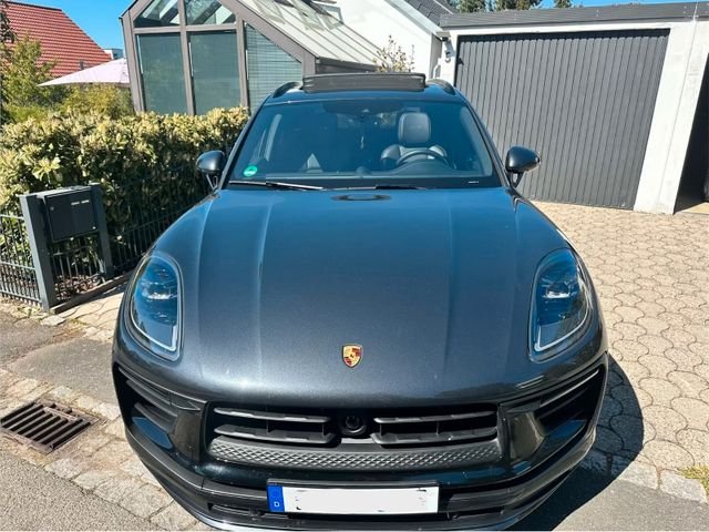 PORSCHE GTS APPRNeu PANO AHK 8FACH PASM CHRONO RaceTex