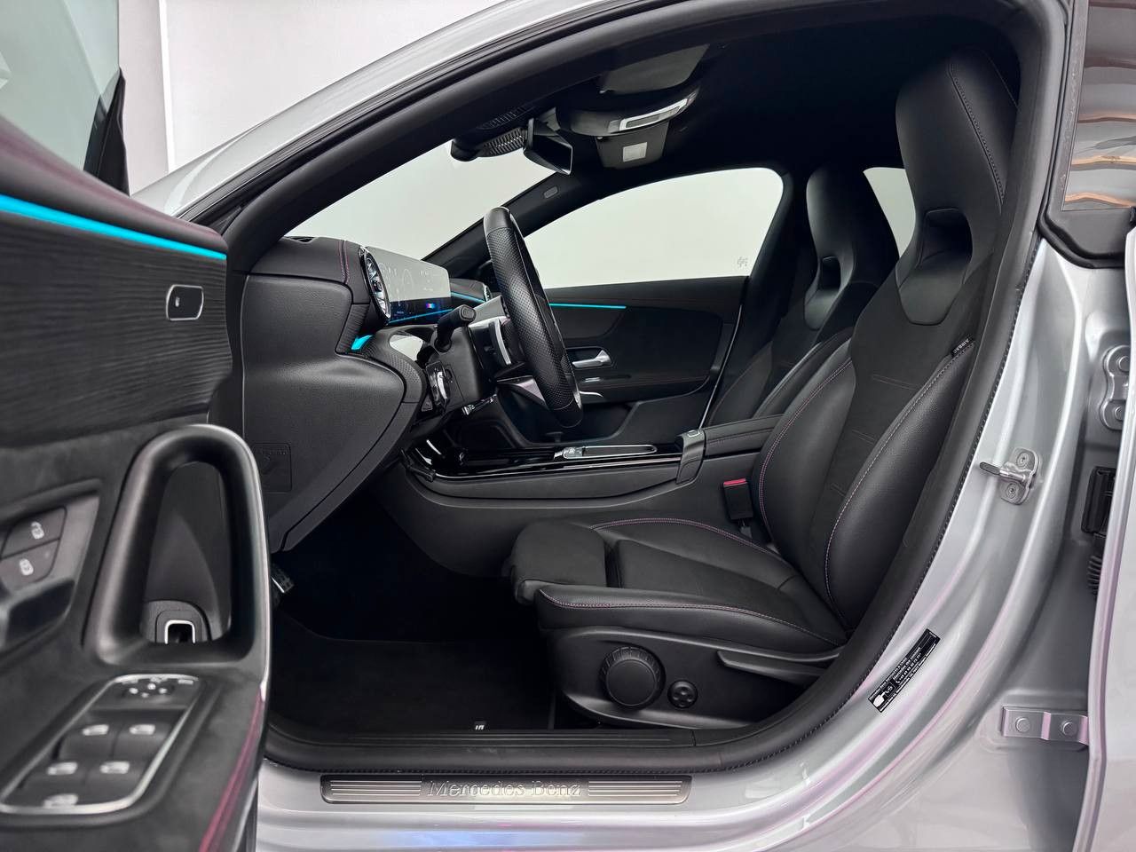 Mercedes-Benz CLA 200 AMG Line Night-Edition Sonderausstattung foto 22