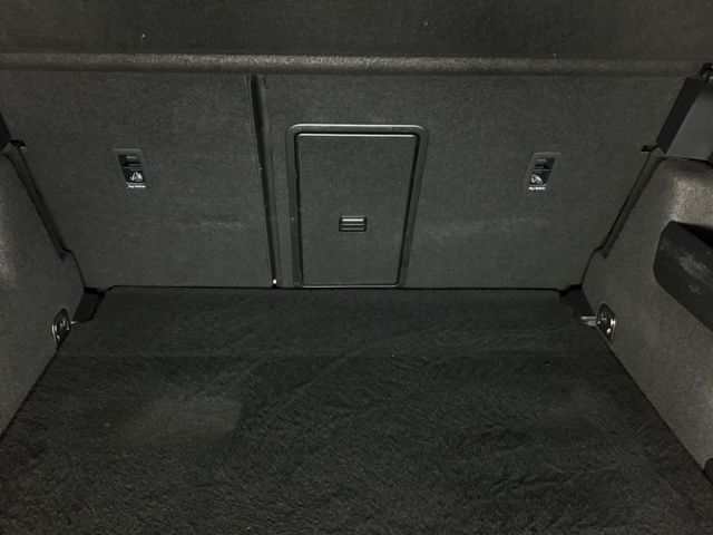 Fahrzeugabbildung Skoda Karoq Style 1.5 TSI DSG/Navi/ACC/Kamera/LED/SHZ