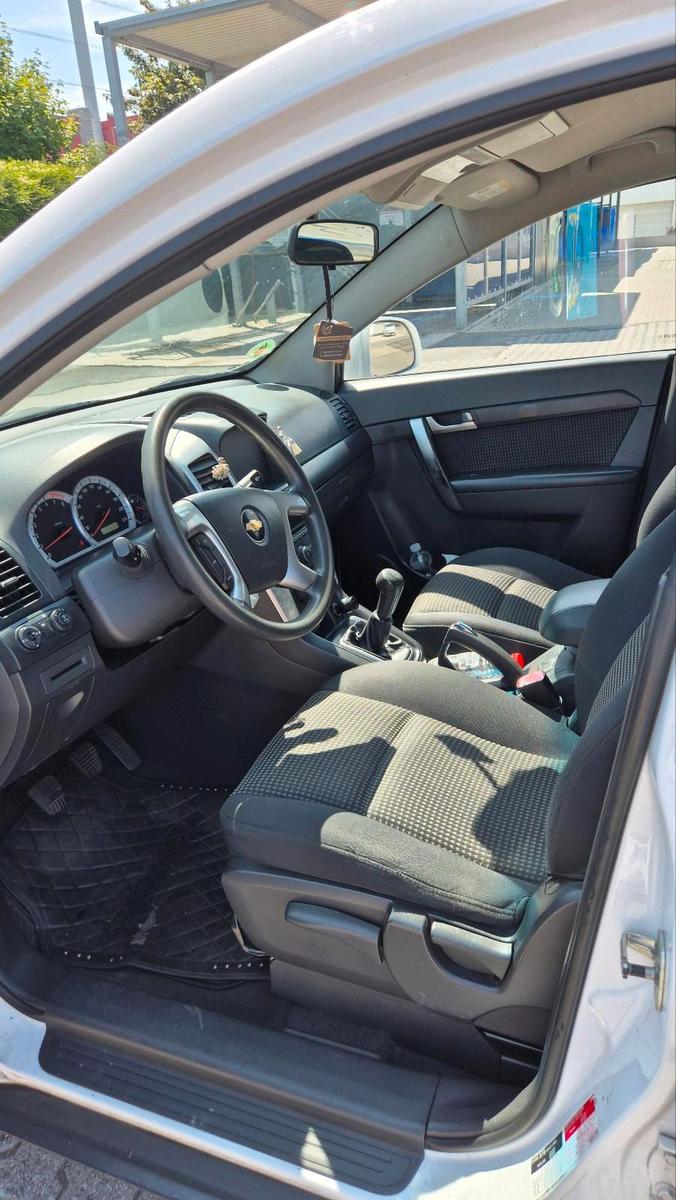Chevrolet Captiva 2008 — photo 7