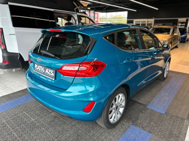 Ford Fiesta Titanium *Export*