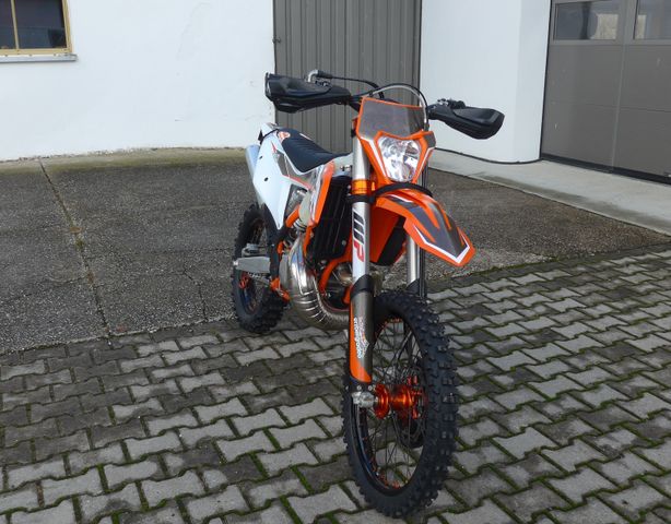 KTM 300 EXC TPI Erzbergrodeo 2022, erste Hand