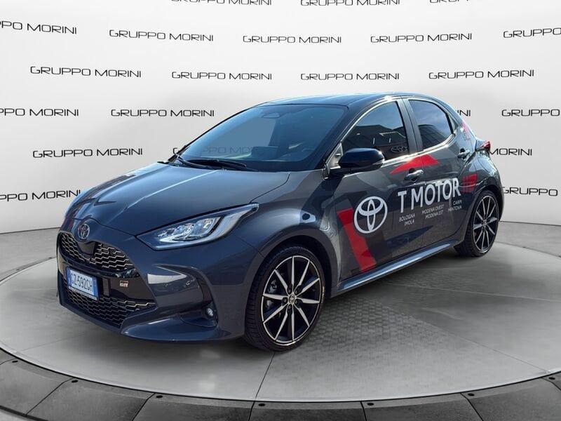 Toyota Yaris Yaris 1.5h 130 GR Sport