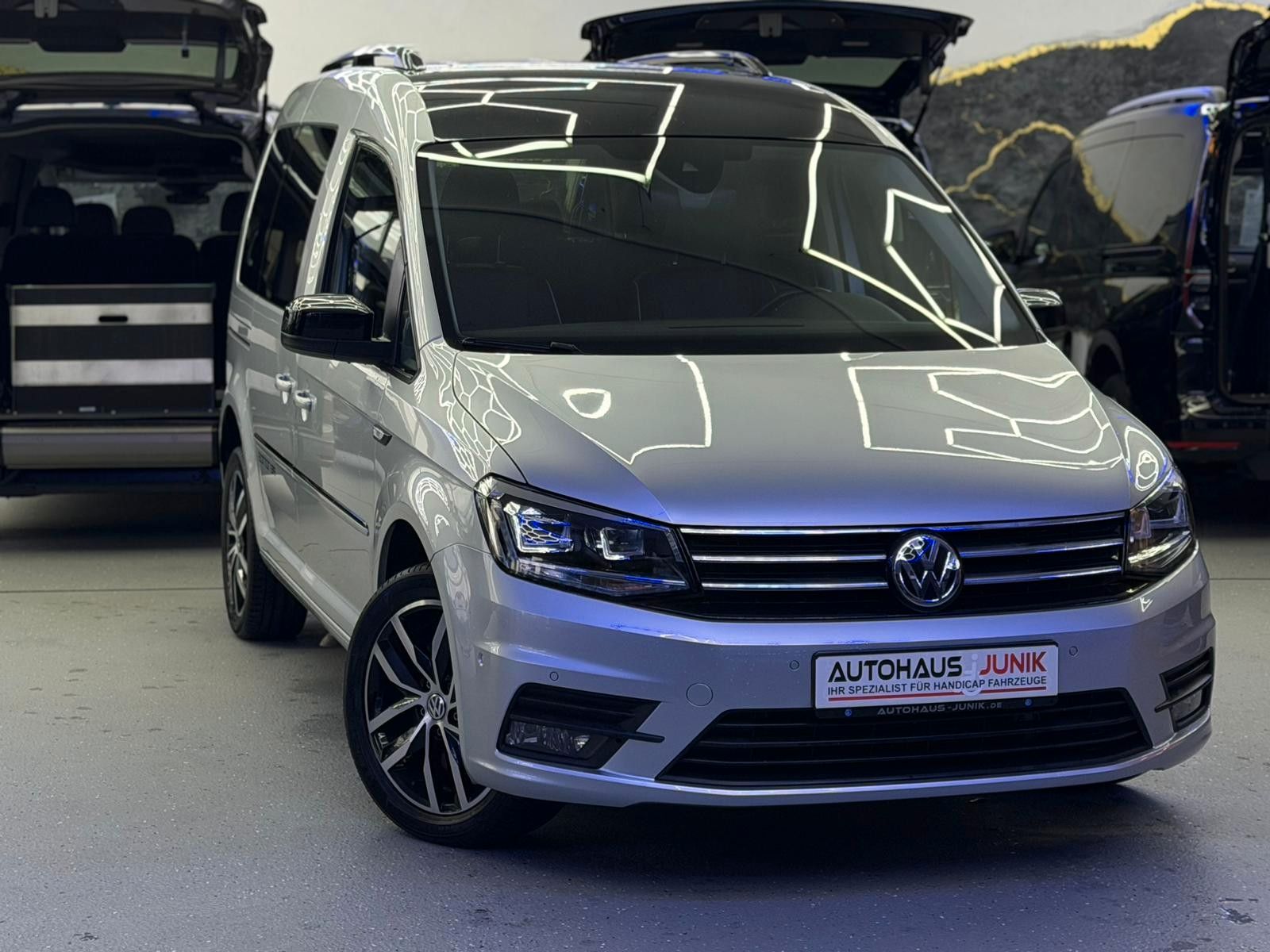 Volkswagen Caddy-DSG-Behindertengerecht-Edition 35-Rampe foto 4
