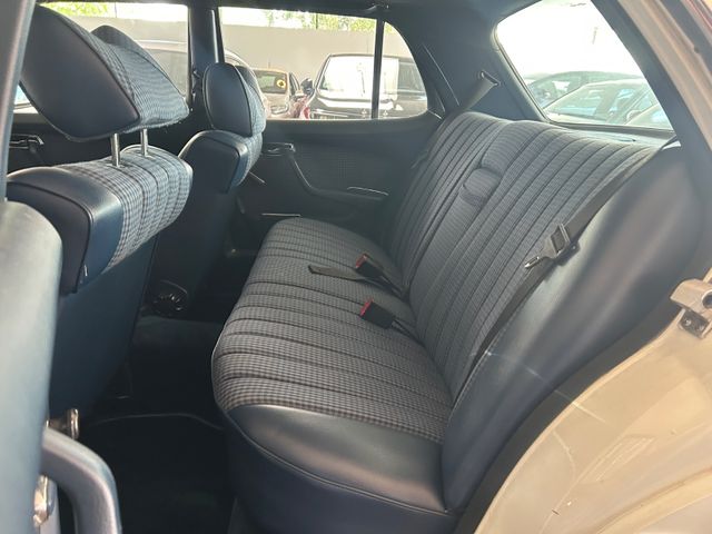 Fahrzeugabbildung Mercedes-Benz 280 S  Automatikgetriebe * 117 tkm* HU-Neu*