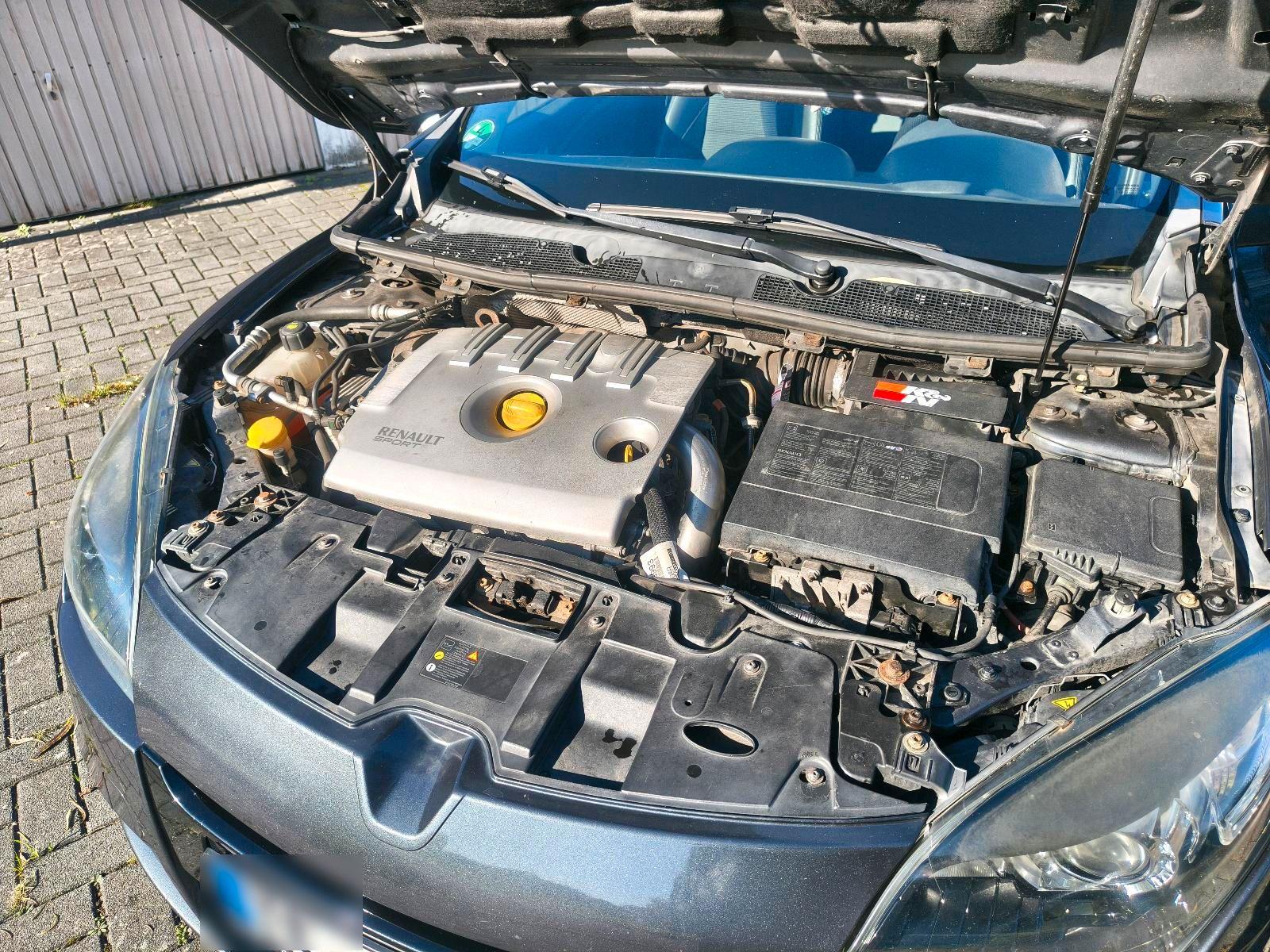 Renault Megane 2013 — photo 14