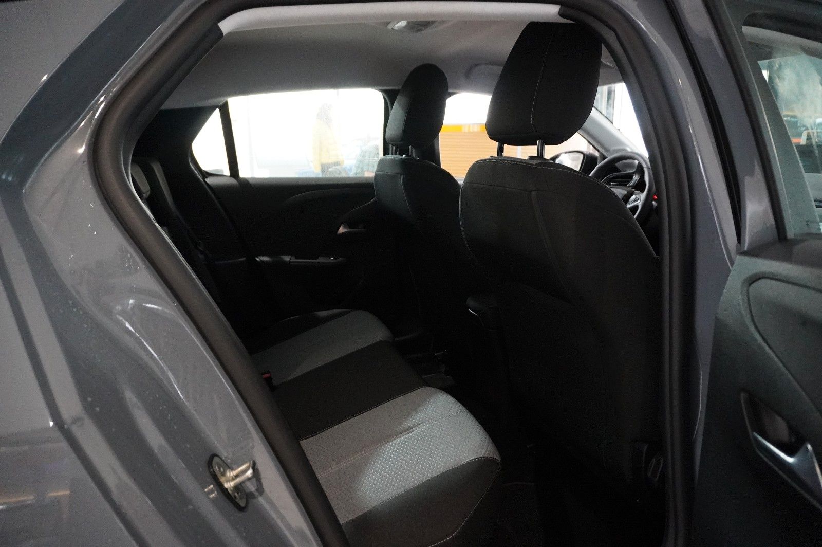Fahrzeugabbildung Opel Corsa F 1.2T EDIT. 48V DCT NAVI/LED/SPORT/SH/DAB
