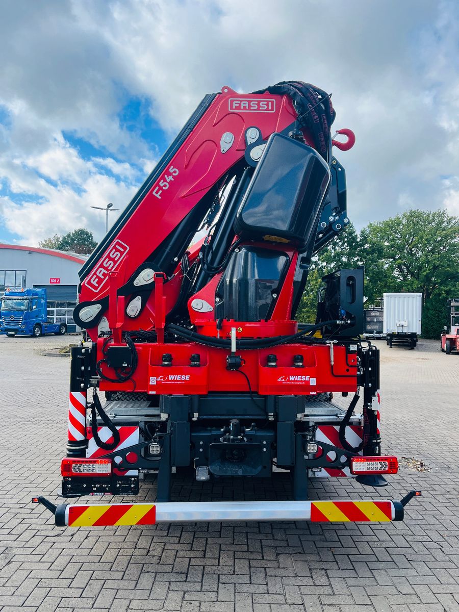 Fahrzeugabbildung Volvo FH 540 6x2 Container Fassi F545 Heck
