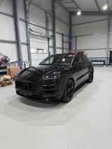 Porsche Cayenne 4.0 V8 GTS HA-Lenkung InnoDrive Standhz - Porsche Cayenne Jahreswagen